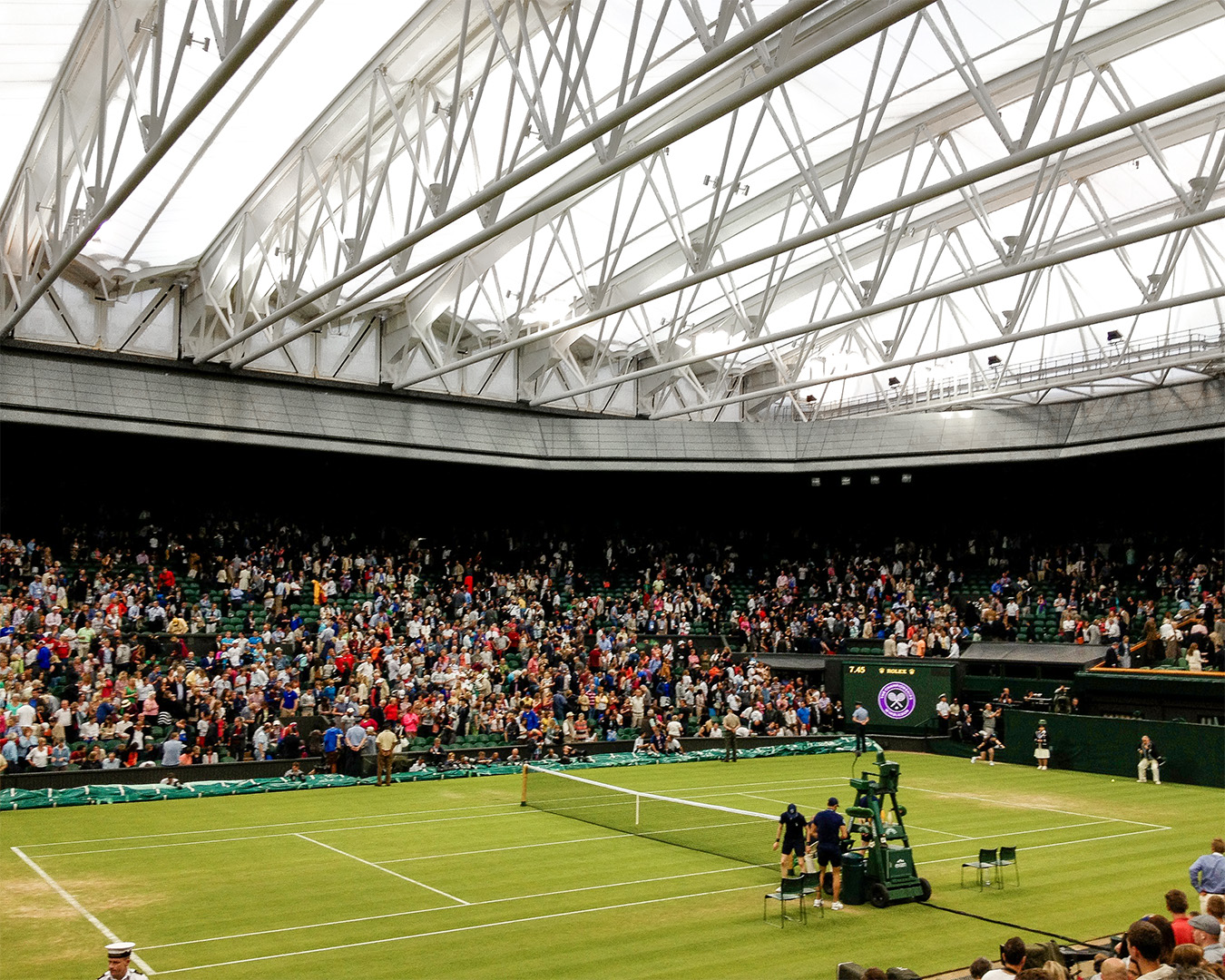 WIMBLEDONA Architettura alpina contemporanea con involucro in legno di abete rosso locale e integrazione con paesaggio montano naturale